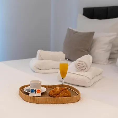 Hotel Lucentina Line *