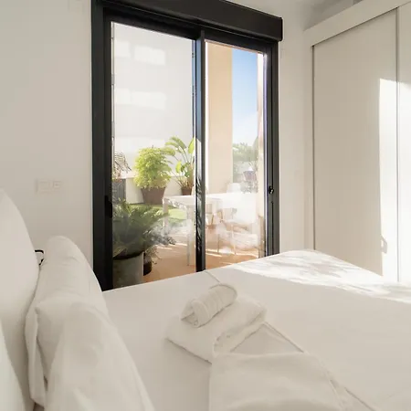 Hotel Lucentina Line