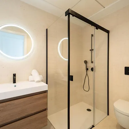Lucentina Line Hotel *