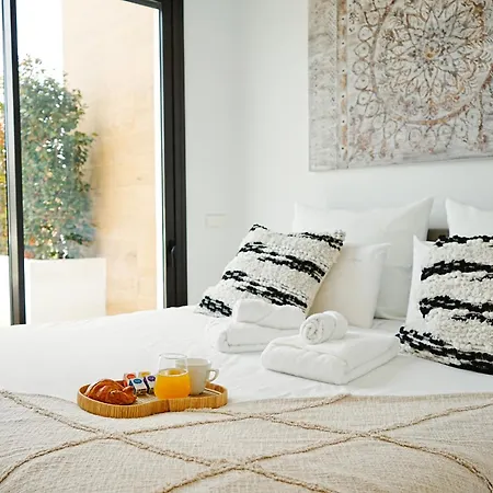 Hotel Lucentina Line