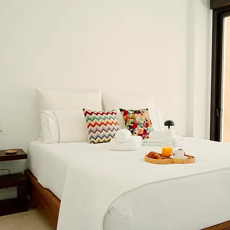 Lucentina Line - Be Line Group Hotel
